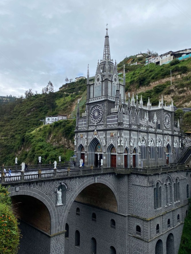 Las Lajas Cruzar frontera Ecuador Colombia